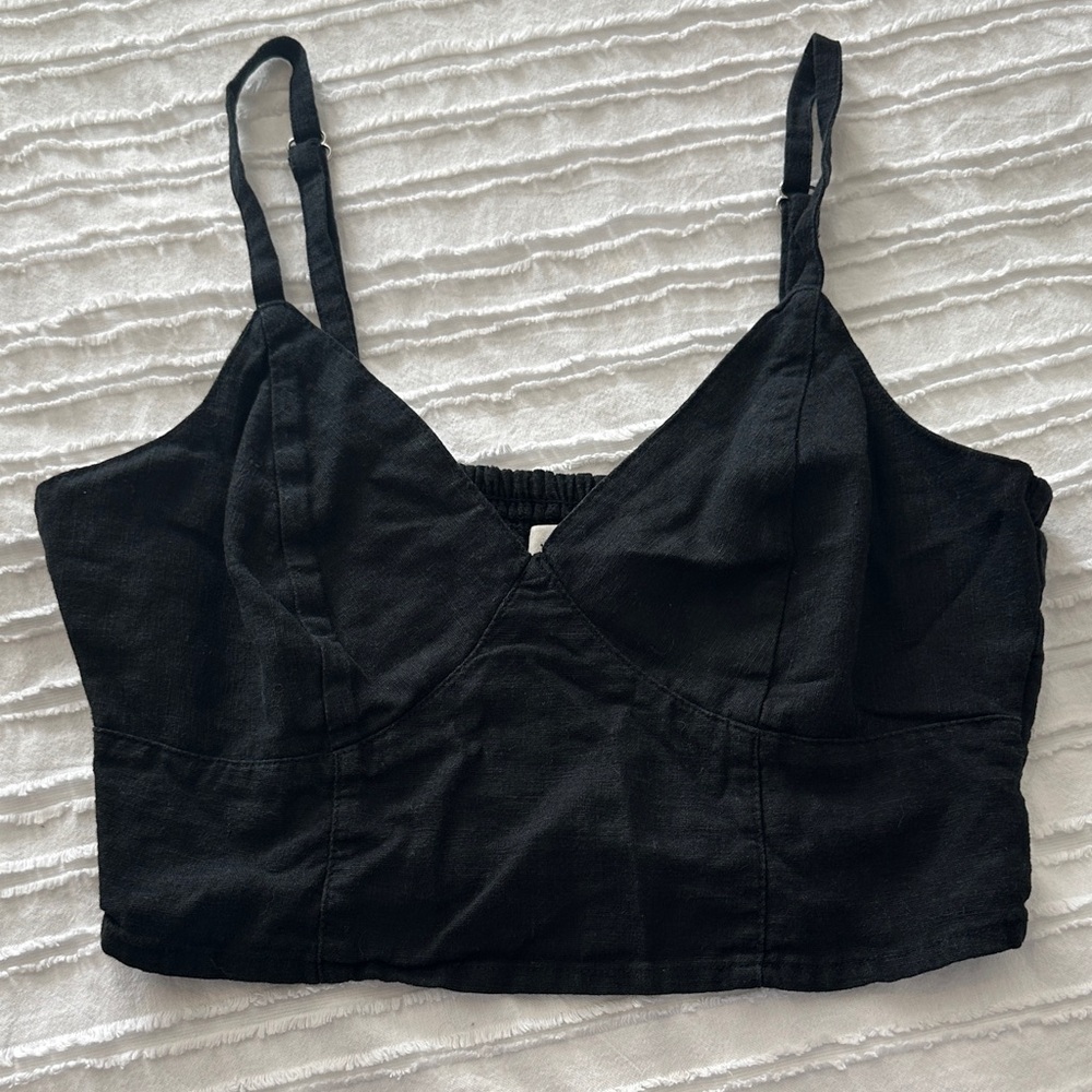 Universal Thread Black Women's Crop Top